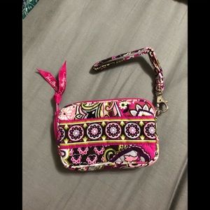 Vera Bradley tech case Very Berry Paisley🍍